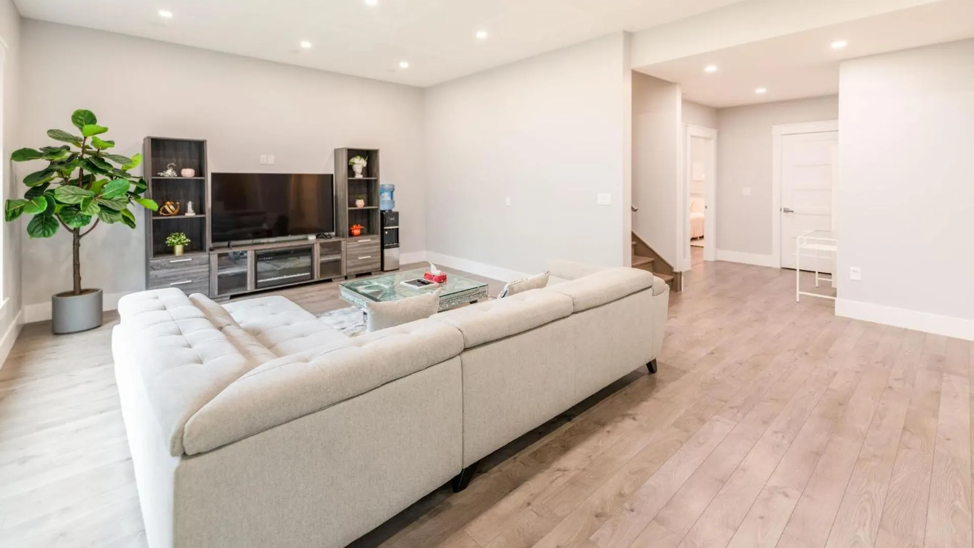 2 Bedroom Newly Basement Suite Halifax